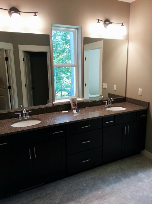Fashion Par Kitchens is the best local bathroom remodelers in Iowa, It is a family owned full service kitchen, cabinet, bathroom remodeling company in Cedar Rapids, IA Learn more about us here.For more detailed information about professional bathroom remodeling cedar rapids visit here hhttps://www.fashionpar.com/